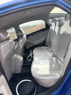 Hyundai Sonata SE 2018 Blue
