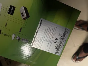 Must 100amp MPPT Solar Charge Controller