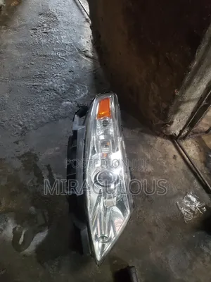 Headlight Lincoln MKS 2008,2010 Model