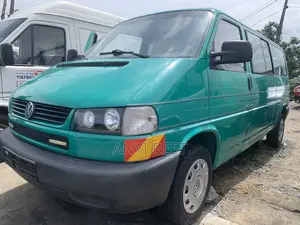 Volkswagen Transporter 2006 Green