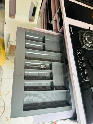 80 Kitchen Cutlery