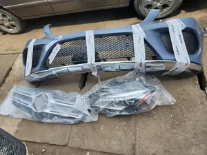 Gle350 2018 Front Bumper and Headlight