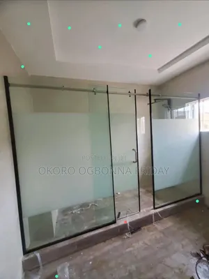 Macca Style Shower