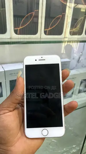 Apple iPhone 7 32 GB White