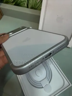 New Apple iPhone 17 Pro Max 2 TB Silver