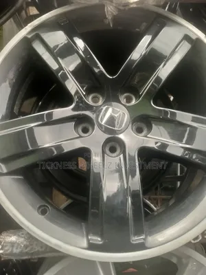 Quality Standard MDX Alloyed Wheel 18 Inch