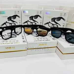 Smart Glasses With Different Lenses