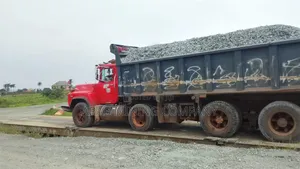 Chipping and Natural Granite