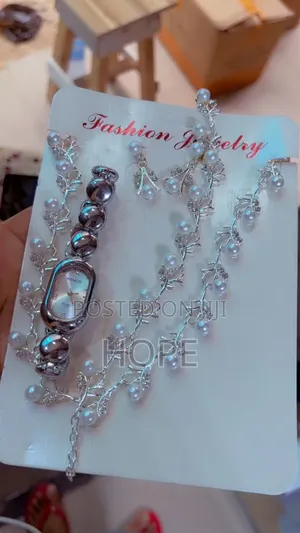Female Jewelry Set
