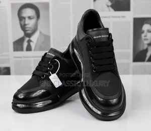  Quality Luxury Men's Sneakers Alexander McQueen