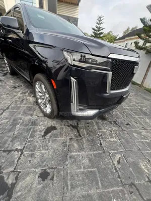 Cadillac Escalade Premium Luxury 2024 Black