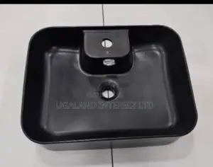 Premium Ceramic Basin With Tap Deck