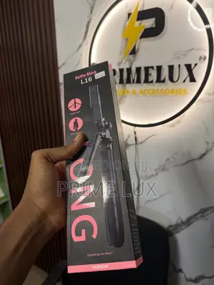 L16 Long Selfie Stick With Tripod Stand