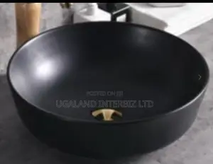 Modern Black Round Basin