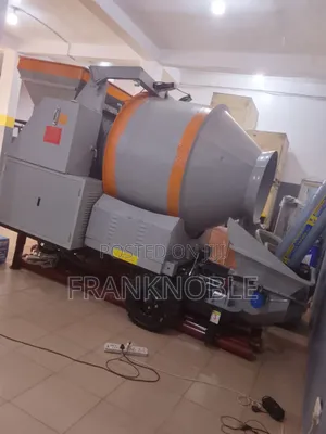 Concrete Pump With Mixer