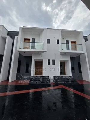 4bdrm Townhouse/Terrace in Thomas Estate for Sale