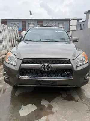 Toyota RAV4 2012 Gray