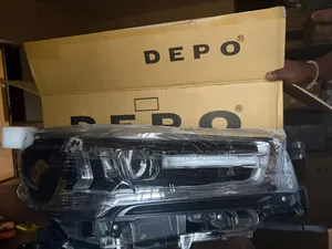 Toyota Hillux Headlamp 2021 Depo