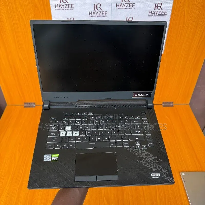 Laptop Asus ROG Zephyrus G16 32GB Intel Core i7 SSD 1T