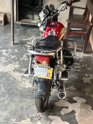 Qlink Achilles 150 2023 Red