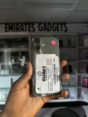 New Apple iPhone 16 128 GB Black