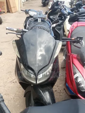 Yamaha Majesty 2006 Black