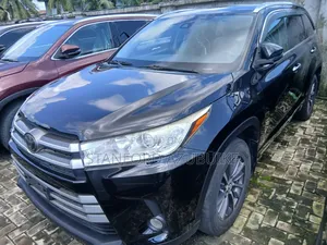 Toyota Highlander 2019 Black