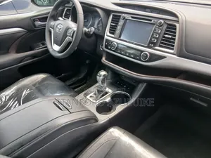 Toyota Highlander 2019 Black
