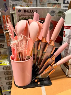 Sets of Silicone Kitchenware Spoon and Quality Knife