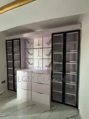 Custom Glass Display Cabinets For Homes Businesses