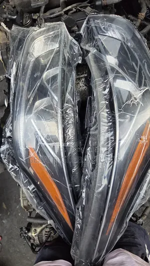 Head Lamp Highlander 2022