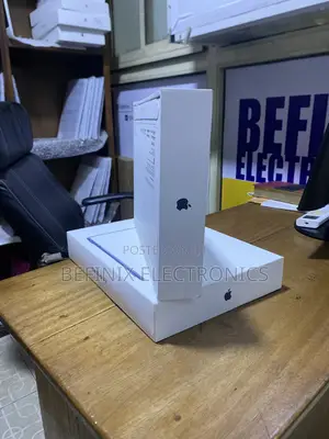 New Laptop Apple MacBook Air 2026 M5 16GB Apple M5 SSD 512GB