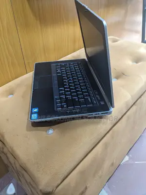 Laptop Dell Latitude 6430u 4GB Intel Core i5 HDD 320GB