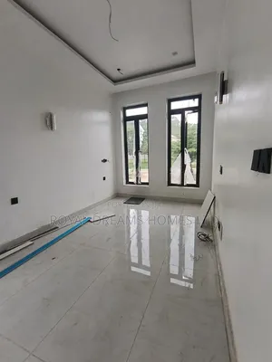 5bdrm Duplex in Life Camp for rent