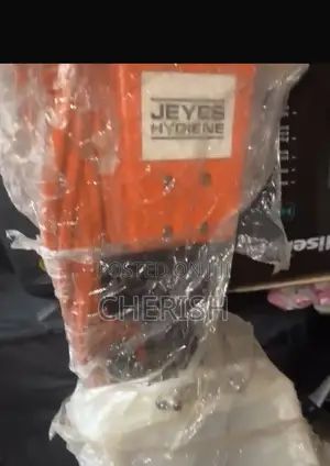 Floor Scrubber Machine