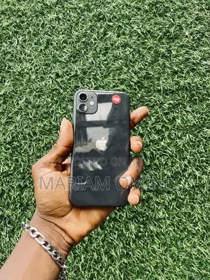 Apple iPhone 11 64 GB Black