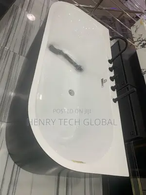 Free Standing Bathtub Black Color