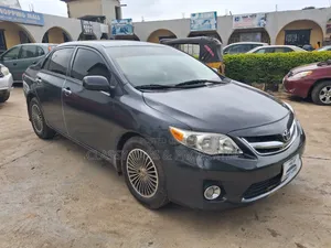 Toyota Corolla LE 4dr Sedan (1.8L 4cyl 4A) 2010 Gray