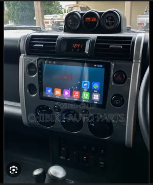 Toyota Fj Cruiser Navigation Android/Reverse Camrea