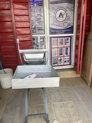 Local Popcorn Machine