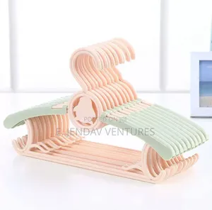 5 Sets of Children Hanger