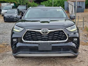 Toyota Highlander Platinum 2021 Black