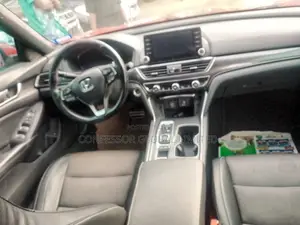 Honda Accord 2018 Red