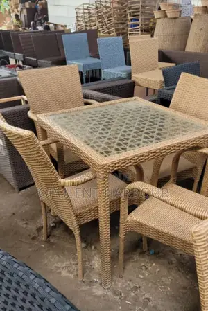 Stylish Rattan Wicker Outdoor Dining Set