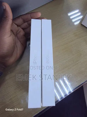 New Apple iPhone Air 256 GB