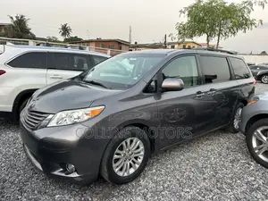 Toyota Sienna 2011 Gray