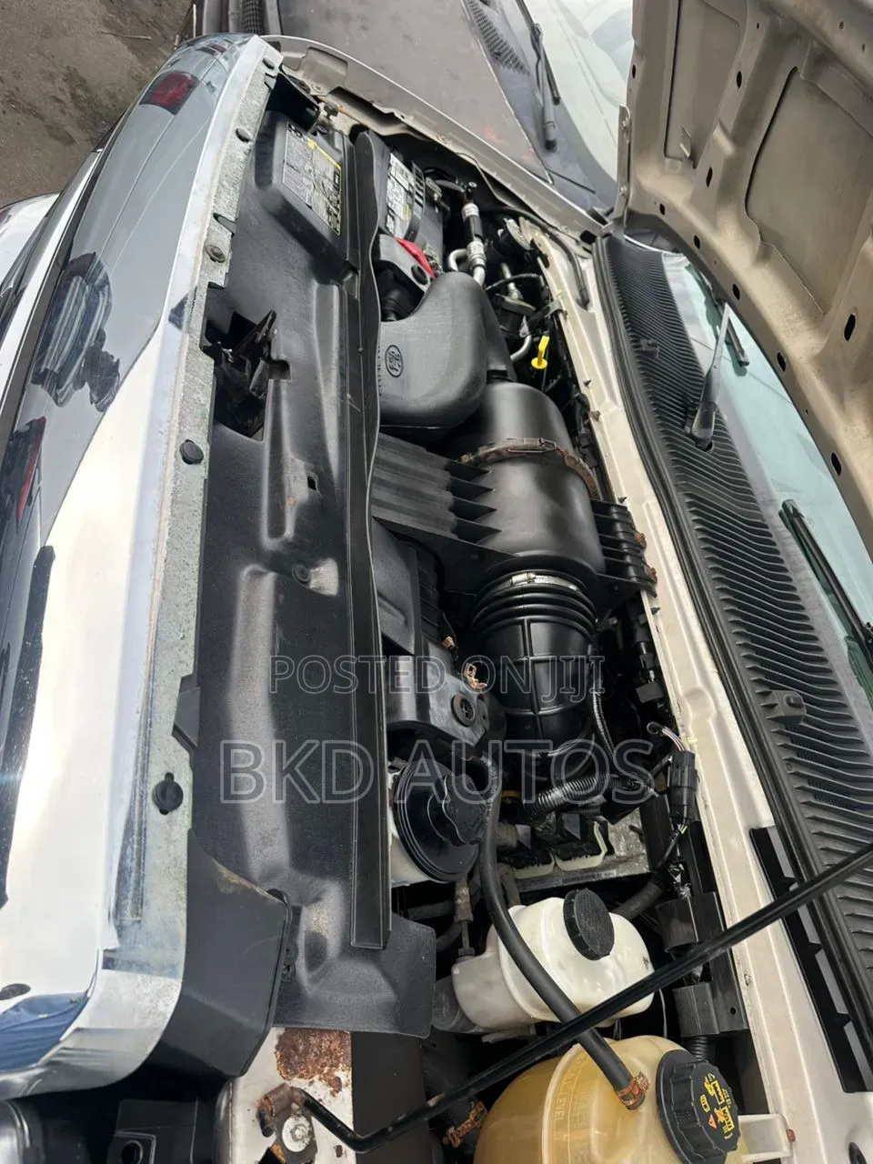 Ford E350 2014 Silver