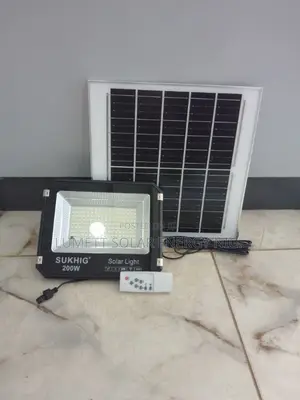 Sukhig 200w Solar Street Light Motion Sensor Lithium Battery Wholesale