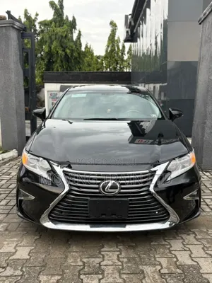 Lexus ES 2013 Black