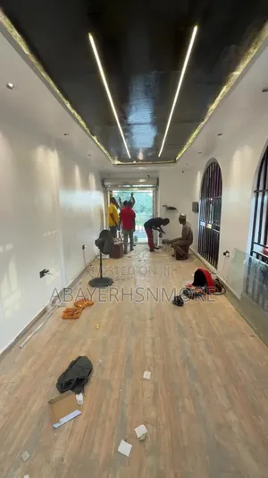 Commercial Shop